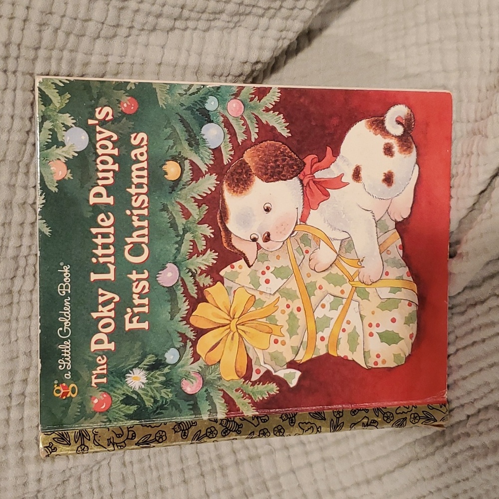 A little golden Book the poker Little puppy's first Christmas vintage